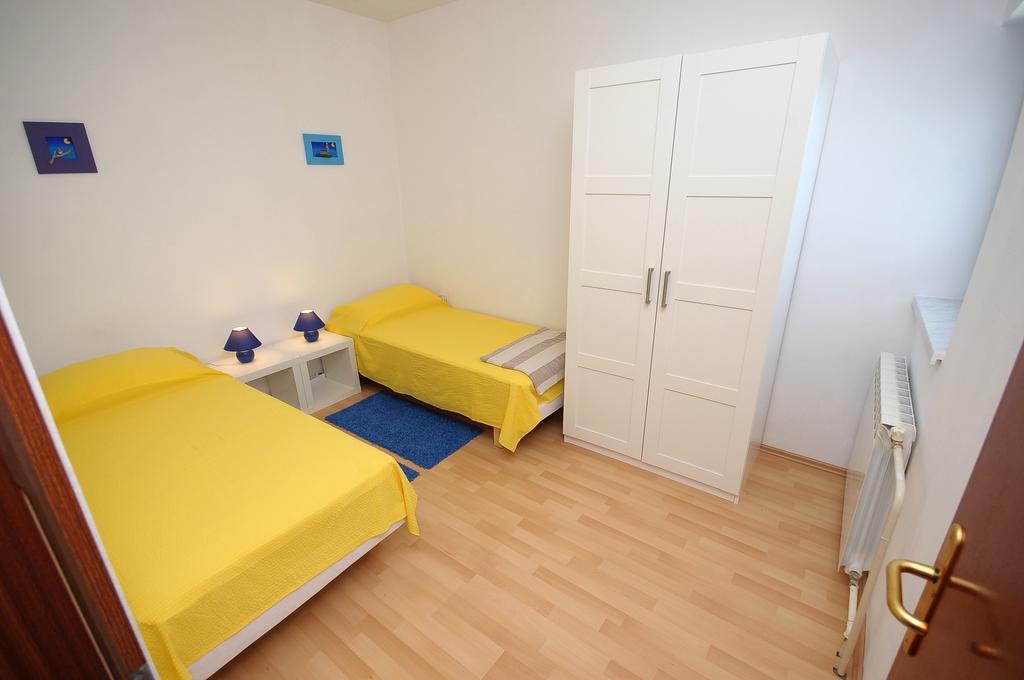 Apartament Vv Pula Oda fotoğraf