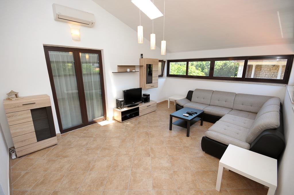 Apartament Vv Pula Oda fotoğraf