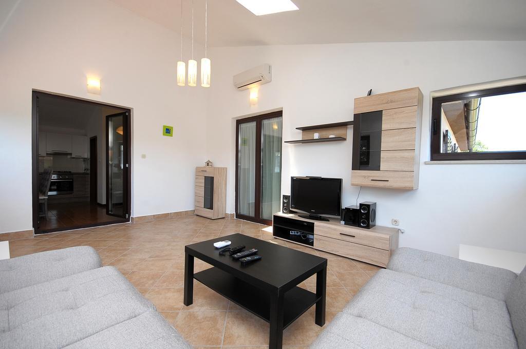 Apartament Vv Pula Oda fotoğraf